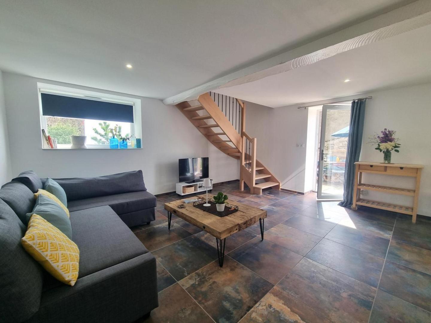 La Ferme Des Galoches Bed & Breakfast Villemontais Eksteriør bilde
